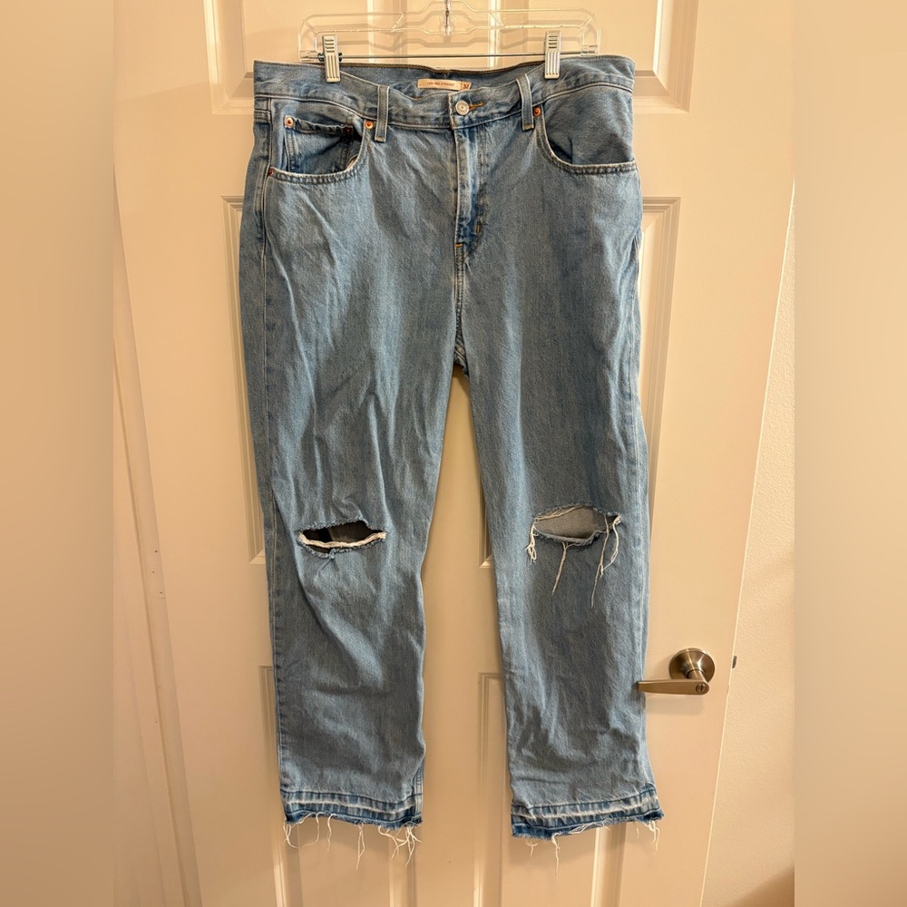 Levi’s Distressed Light Blue Jeans